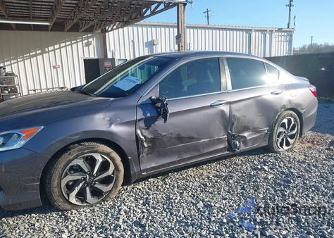 2017 Honda Accord Ex-L z USA, uszkodzony, nr VIN 1HGCR2F9XHA033096